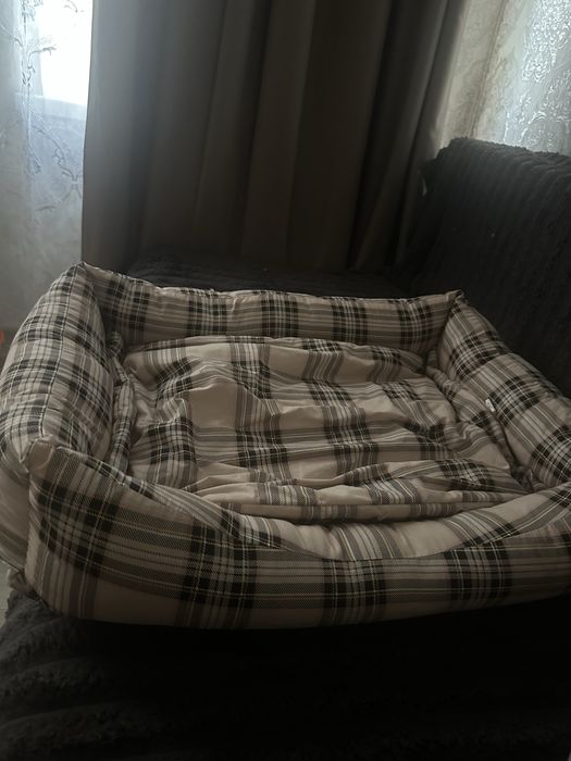 Продам лежанку для собаки