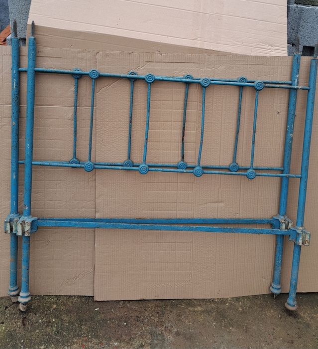 Cama de ferro para restauro