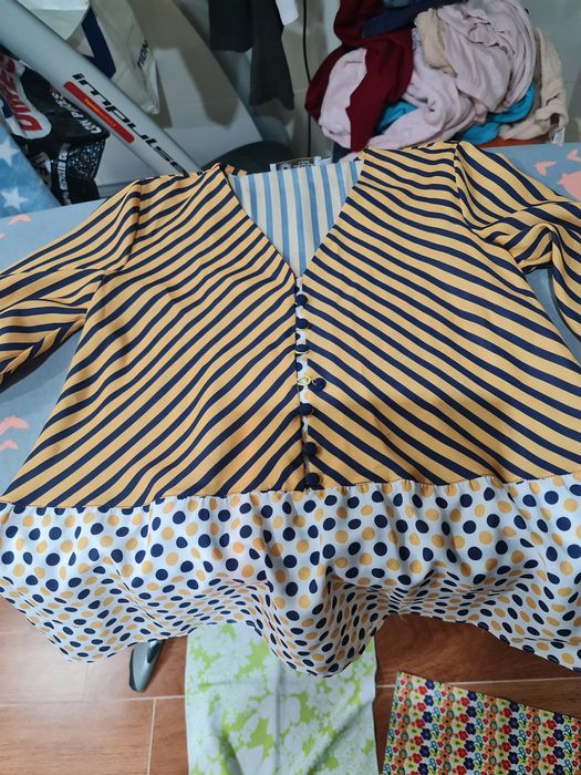 Vendo blusa como nova