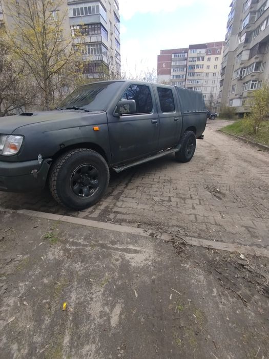 Nissan Navara 2.5