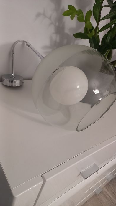 Lampa wisząca szklana kula z żarówką