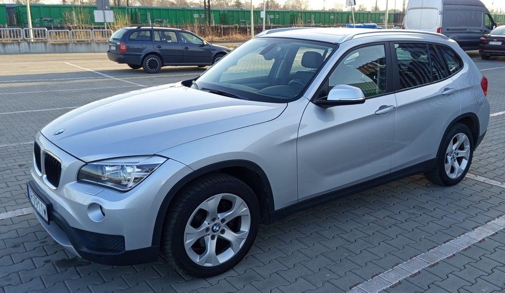 BMW X1 E84 przebieg 128000  jeden właściciel pełna dokumentacja