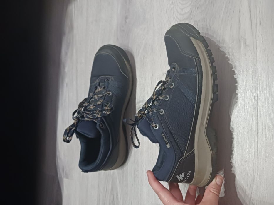 Buty wodoszczelne Quechua rozm. 39 (25,5 cm)