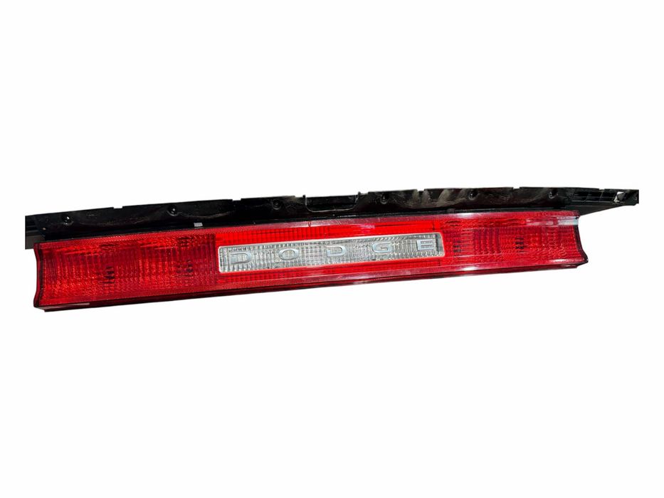 Dodge challenger blenda klapy lampa tylna