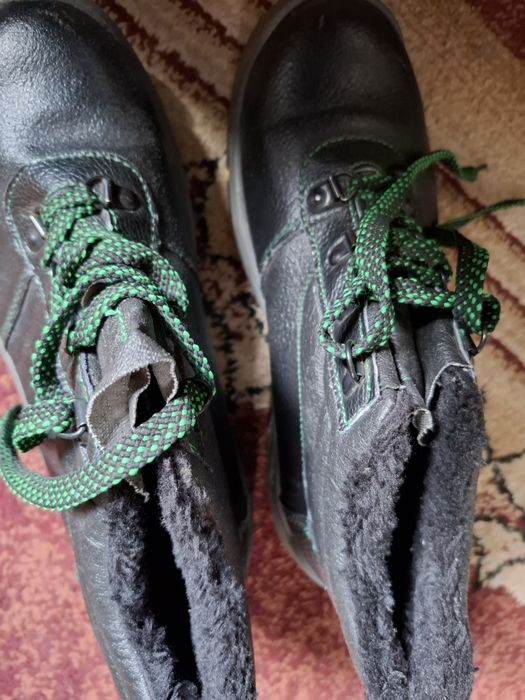 Brgrenland trzewiki buty robocze ocieplane roz 44