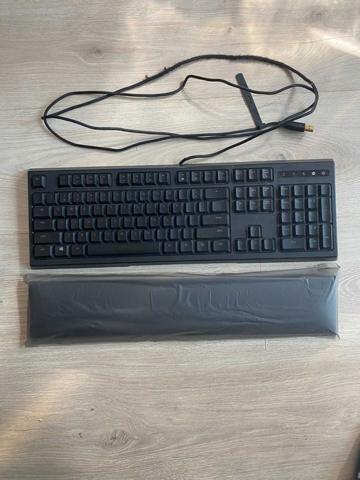 Klawiatura Gamingowa Razer Ornata Chroma [używana]