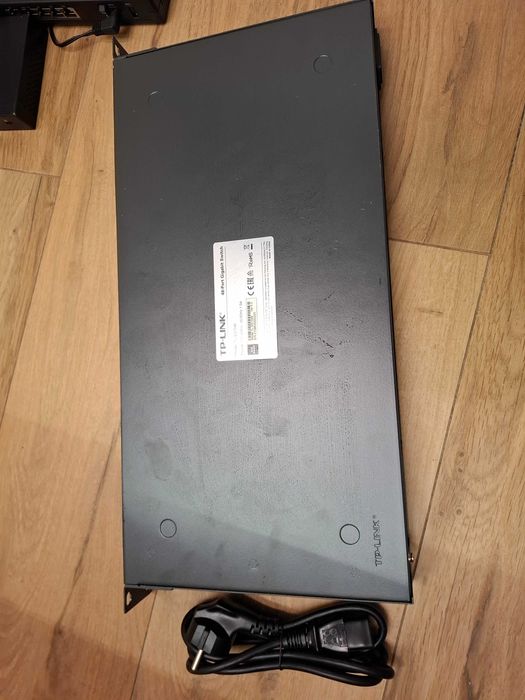 Switch TP-Link TL-SG1048