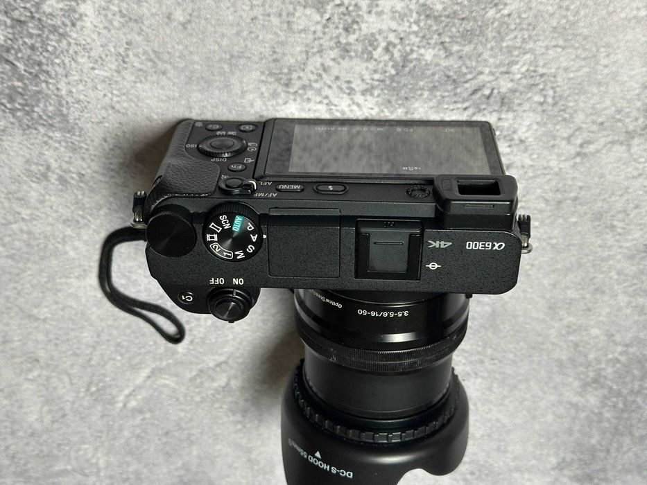 Камера Sony a6300 (body) + Великий комплект аксесуарів