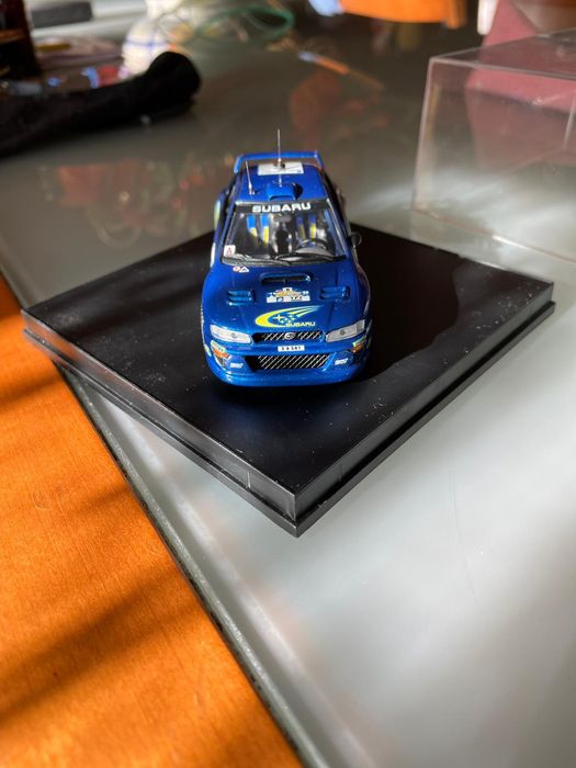 Subaru Impreza WRC 99 Miniatura