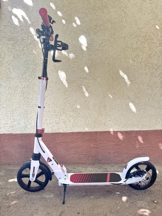 Самокат двоколісний Scale Sports