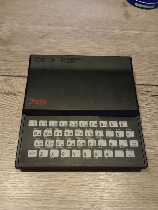 Stary komputer Sinclair ZX81 Okazja