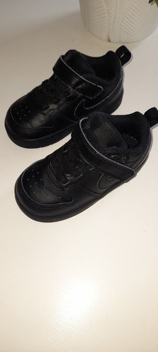 Sapatilhas Criança Nike air force tam.22