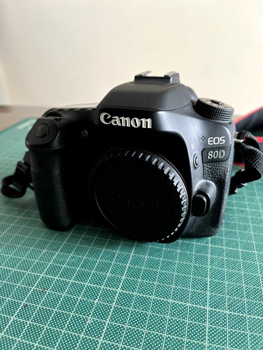 Canon 80D como nova