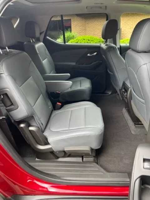 2020 Chevrolet Traverse LT