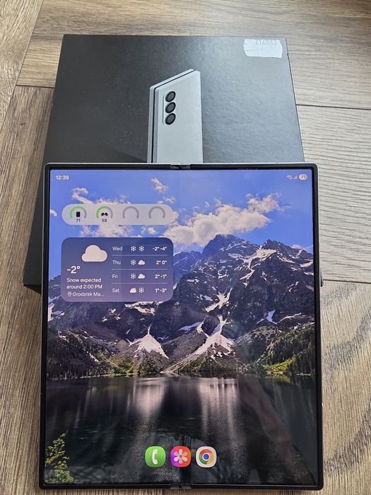 Sprzedam Galaxy Fold 6 z ubezpieczeniem
