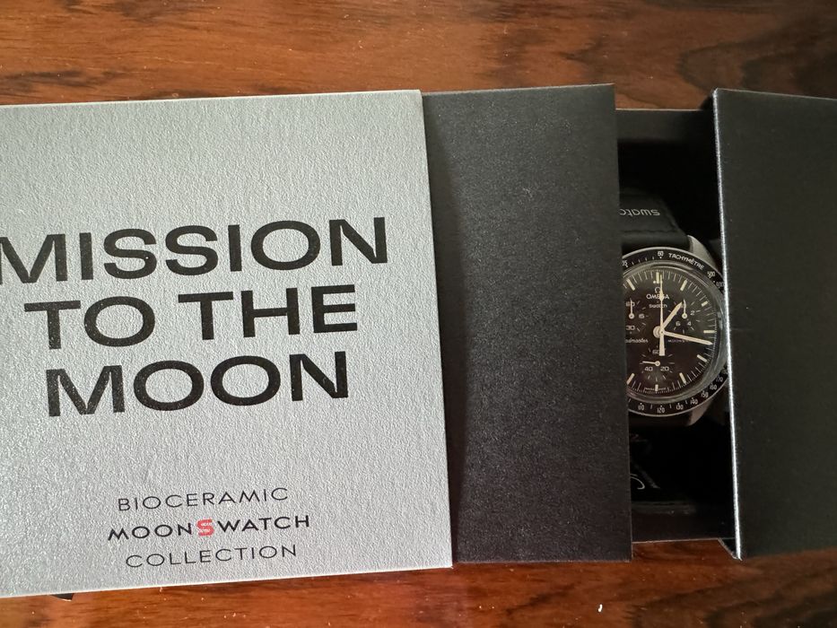 Relogio Omega x Swatch Speedmaster Moonwatch Mission Moon Chronograph
