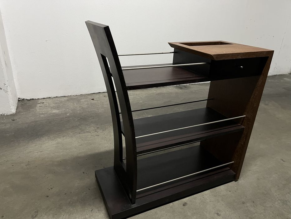 Bar para bebidas e copos com rodas