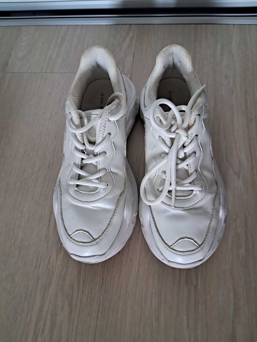 Buty damskie Reserved