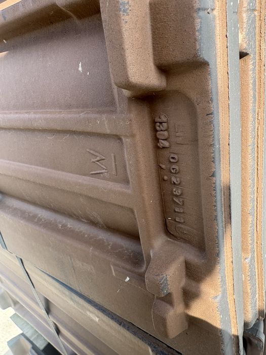 Dachówka ceramiczna Brass