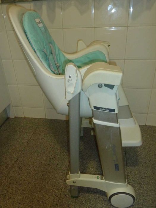 Inglesina Cadeira alta da papa (dos 6 meses até aos 15 kg)