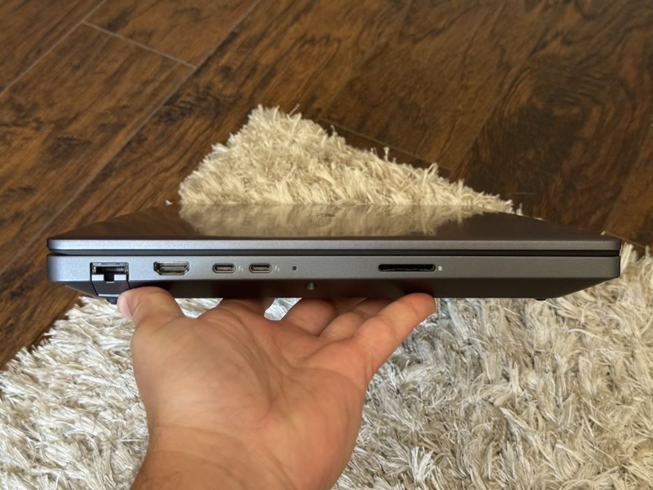 Робоча станція DELL PRO MAX 16 Plus [ 16” 120hz/ Ultra 7 265HX / 32gb / RTX PRO 5000 Blackwell, 24 ГБ/ 1tb Ssd]