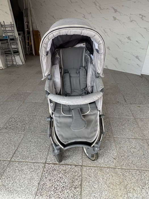 Carrinho de bebé