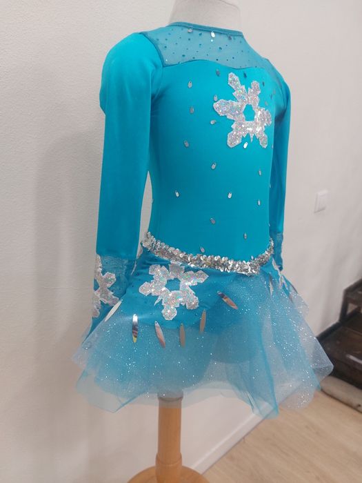 Fato novo patinagem artística  4-6 anos