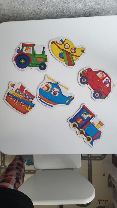 Пазли вкладиші дерев"яні. Пазли з двох частин  "Транспорт"