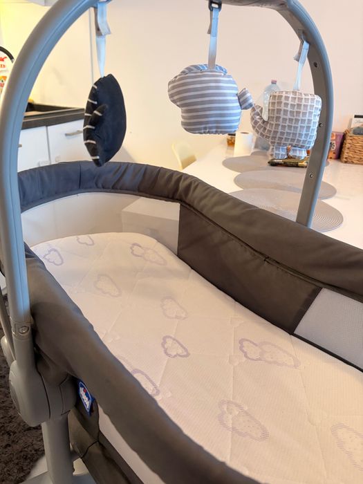 Chicco BABY HUG 4W1 łóżeczko dziecięce