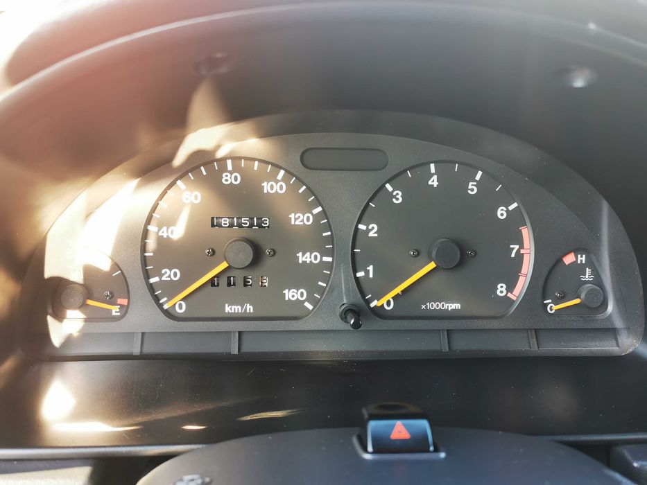 Sprzedam odrestaurowaną Suzuki Vitara I