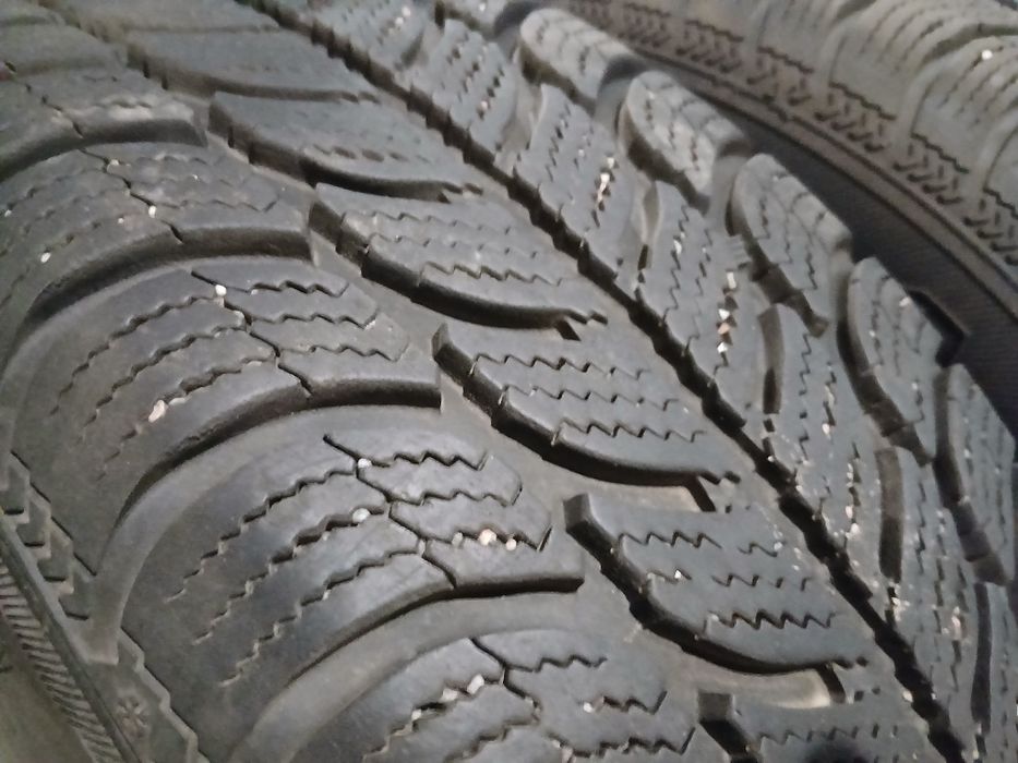 Продам комплект гуми р15 на дисках на кадік абоА5