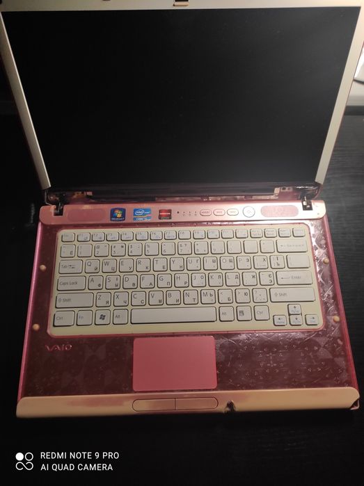 Ноутбук Sony  VAIO pcg-61715v