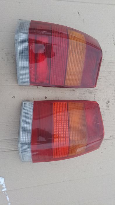 Фонарі задні омега а седан opel omega a