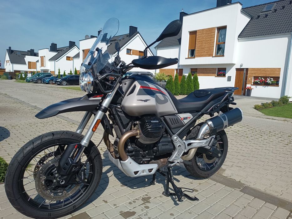 Moto guzzi v85TT salon PL