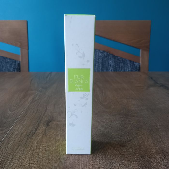 Avon Pur Blanca Hope
