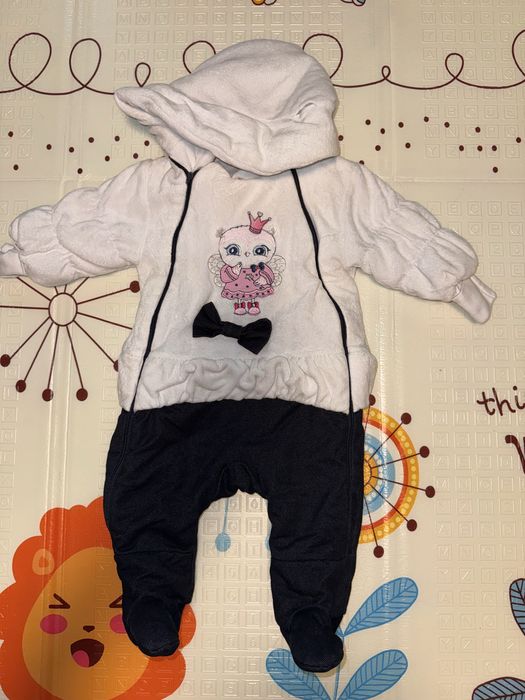 Комбінезон для дівчинки