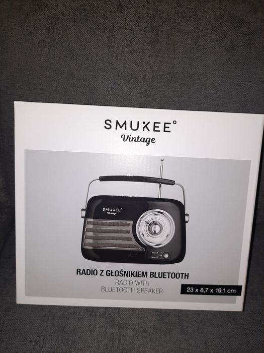 Radio z głośnikiem bluetooth