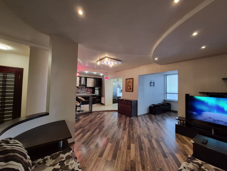 Сдам 3 комн квартиру с паркоместом ЖМ Солнечный