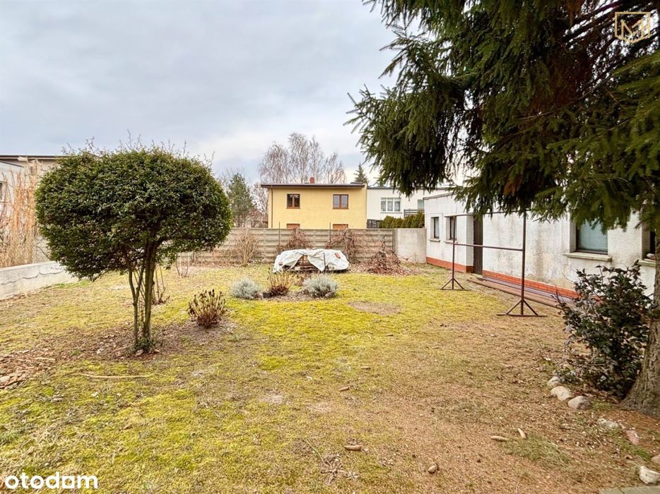 Dom blisko centrum | 163 m² | 2 wjazdy | 2 garaże