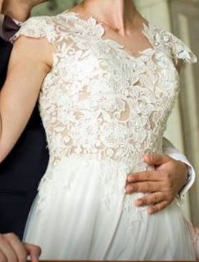 Rustykalna suknia ślubna na wzór Anny Kary