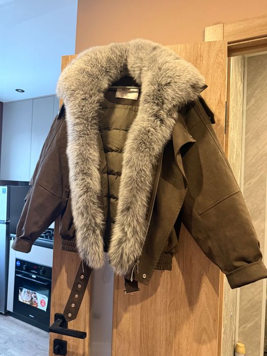 Продаю нову парку