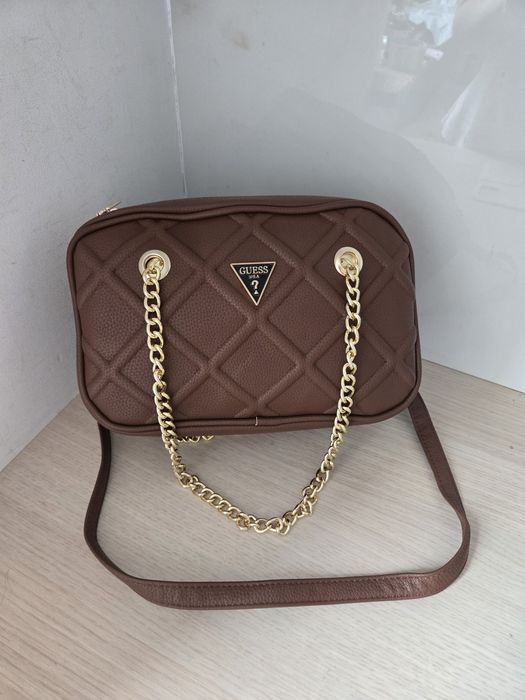 Damska torebka guess