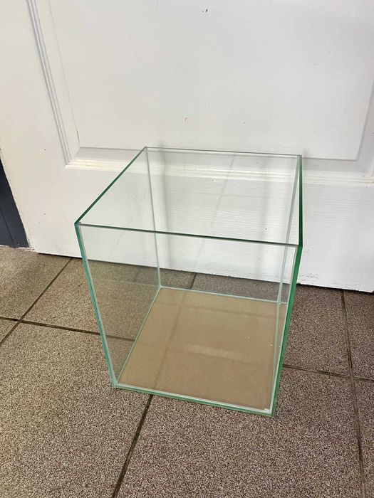 Akwarium Kostka 25x25x30 19L Bezbarwny Silkon NOWE