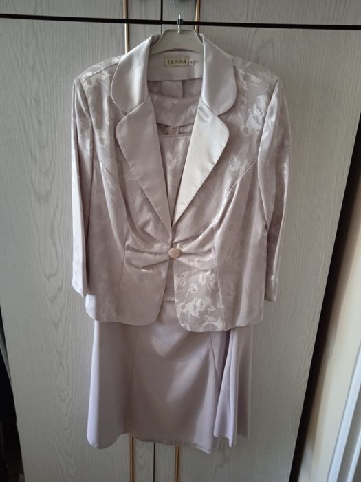 Garsonka trzy częściowa