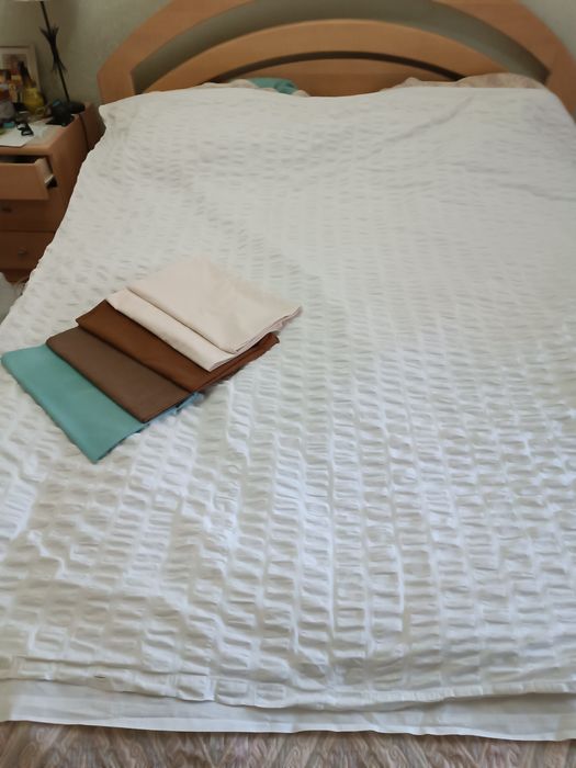 пододеяльники наволочки.