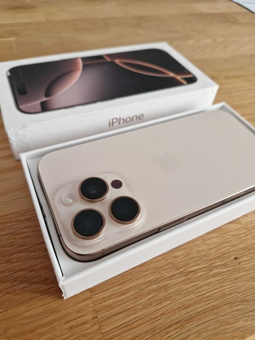 Apple iPhone 16 Pro / 128 GB / JAK NOWY / Bateria 100% / Gwarancja