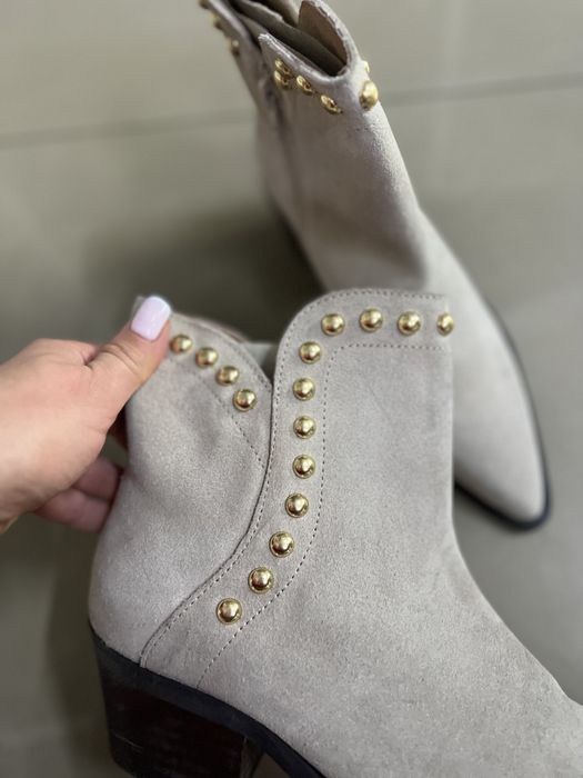 Продам нові классні стильні казаки черевики чоботи 37 і 38 Zara