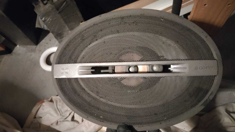 Radio e colunas Sony