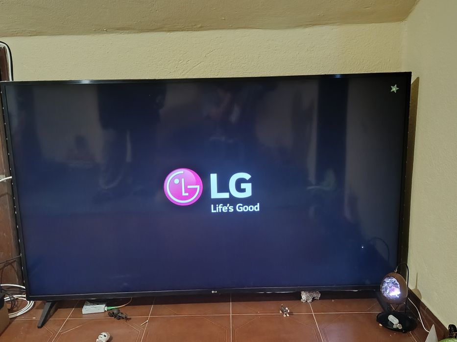 Smart TV LG HDR usada em excelente estado