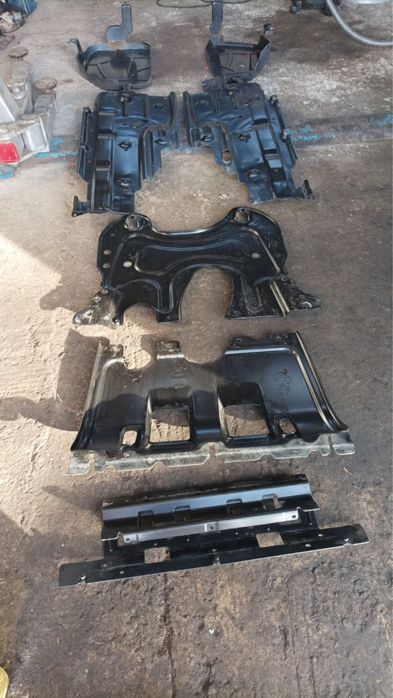 Металевий захист днища Jeep Cherokee KL TrailHawk 2014-2024